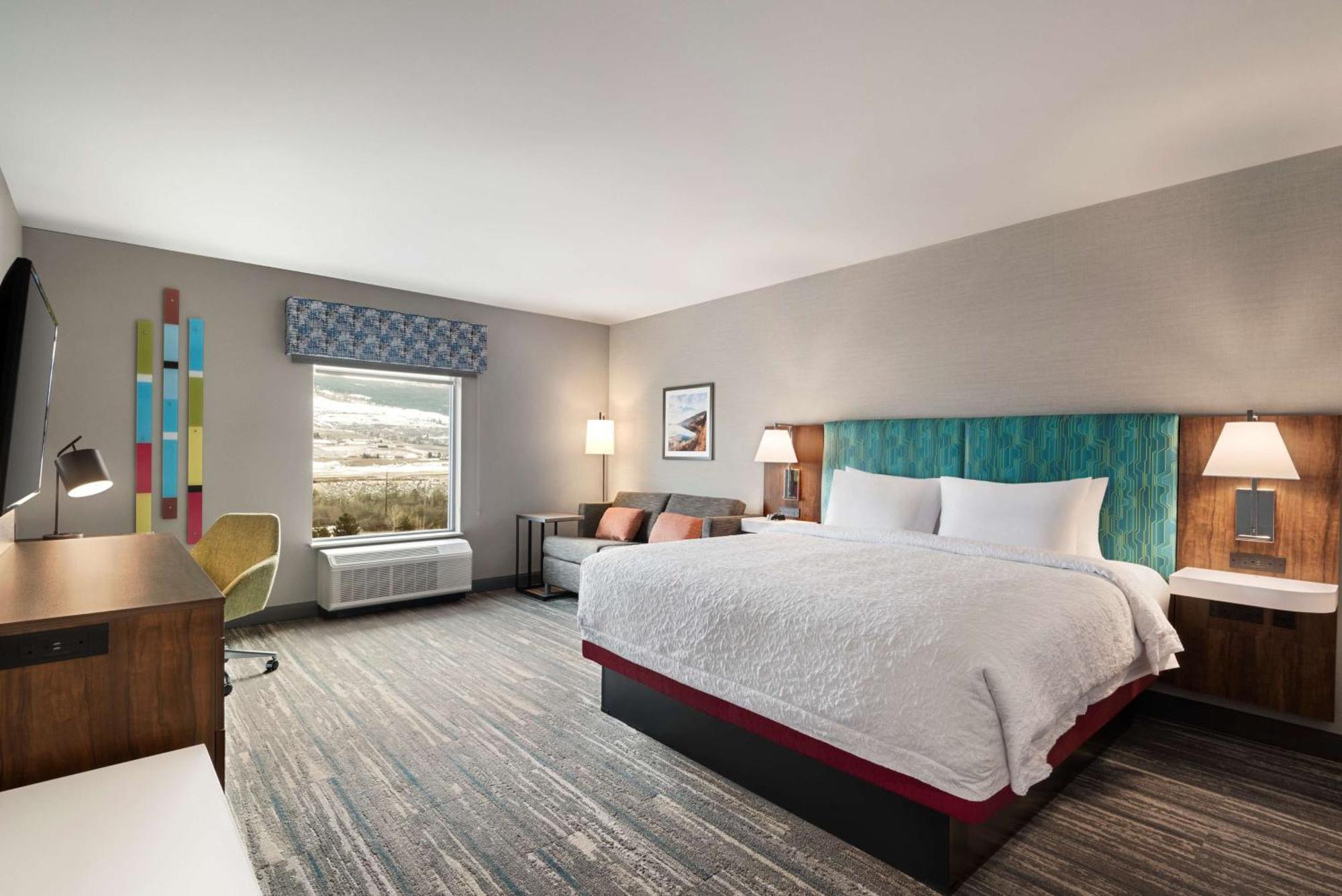 Hampton Inn & Suites Kelowna, British Columbia, Canada Ngoại thất bức ảnh